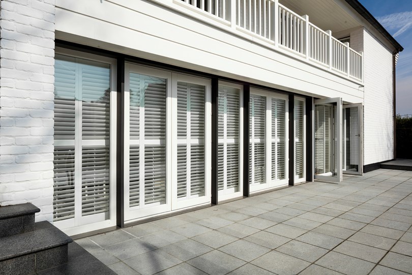 Shutters wide window (2)