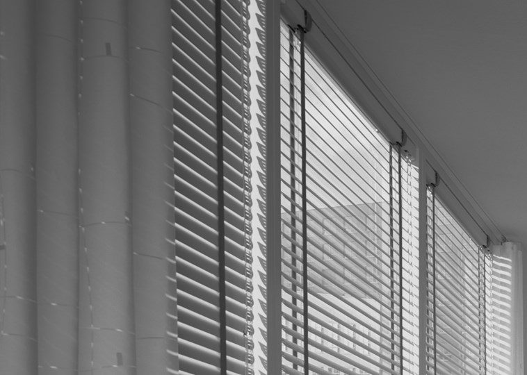 Luxaflex&#174; Horizontale Jaloezie&#235;n 1111