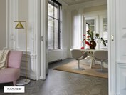 Parade Contessa 275_Laminaat LaminArt Manor oak vogue_New Classi_170705-1598_logo wit